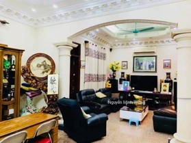 BÁN BIỆT THỰ LÔ GÓC 3 MẶT TIỀN PHỐ KIM MÃ